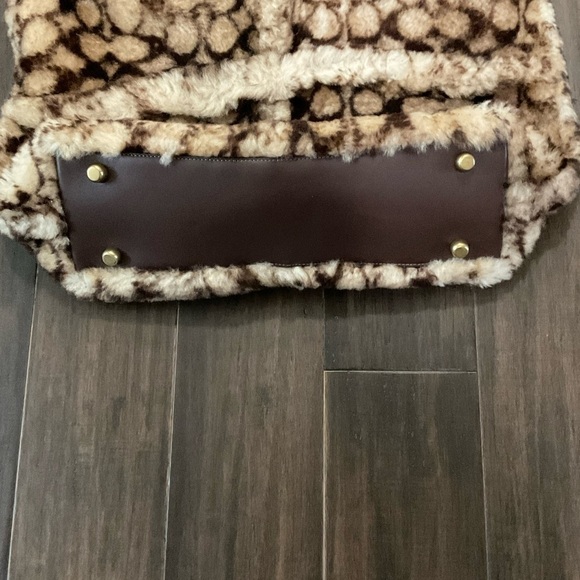 Coach Rogue Tote Signature Shearling Style C6162 - Picture 12 of 15